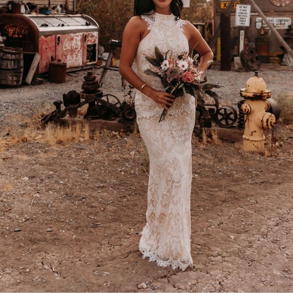 Ivory Wedding Dress